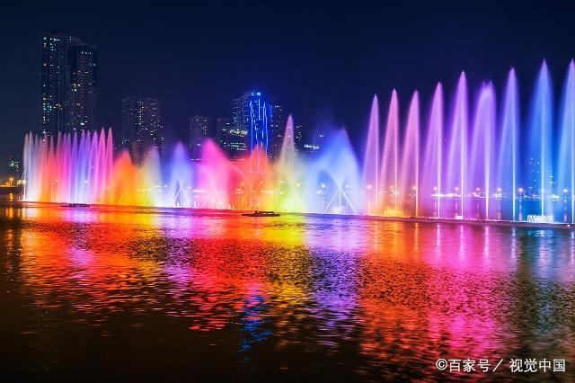 观赏价值超赞的"西湖音乐喷泉"